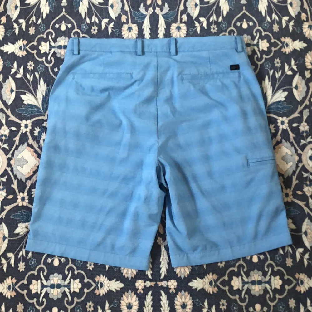 Greg Norman Men’s Shorts - Picture 2 of 5
